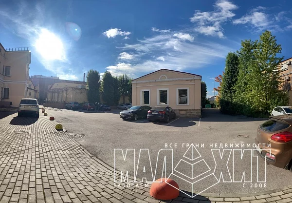 Продажа исторического особняка 789 метров на Синопской набережной Продажа исторического особняка 789 метров на Синопской набережной
