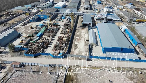 Аренда земли 5000 м2 с козловым краном 30 тонн. Аренда земли 5000 м2 с козловым краном 30 тонн.