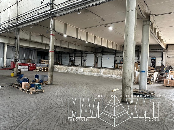 Производственное здание 9342 м² ул. Салова, 56 Производственное здание 9342 м² ул. Салова, 56