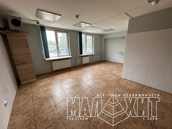 Производственное здание 9342 м² ул. Салова, 56 Производственное здание 9342 м² ул. Салова, 56