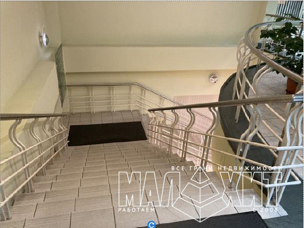 Белы Куна 16 - Аренда помещения 545 м² Белы Куна 16 - Аренда помещения 545 м²