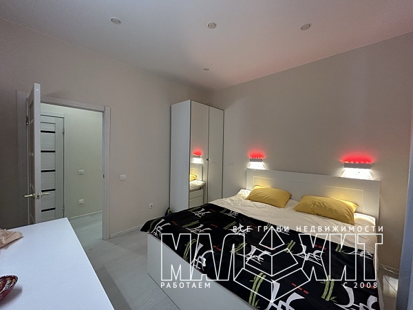 ЖК Питер, улица Типанова 23 - Аренда 2к квартиры 60 м²