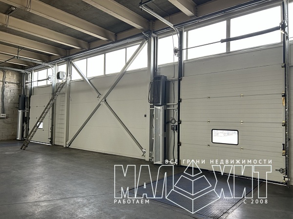 Малое Карлино Пушкинское шоссе 44 - Склад 961 м².