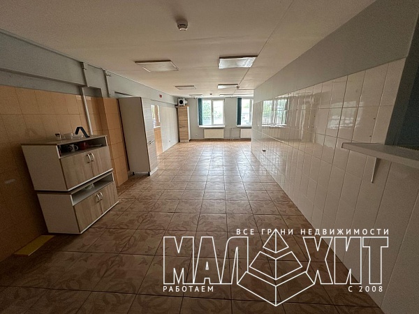 Производственное здание 9342 м² ул. Салова, 56 Производственное здание 9342 м² ул. Салова, 56