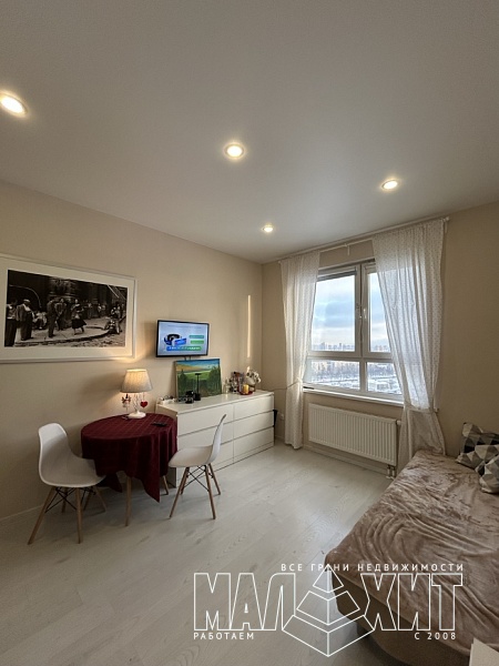 ЖК Питер, улица Типанова 23 - Аренда 2к квартиры 60 м²